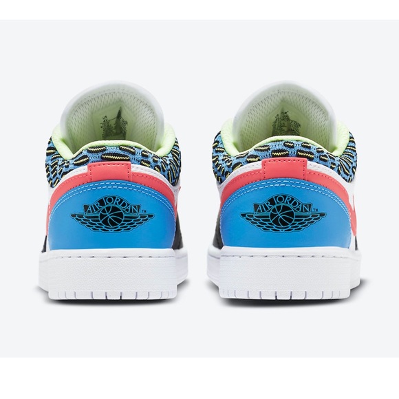 Air Jordan 1 Low GS "White Mesh / Multicolor - Picture 8 of 11